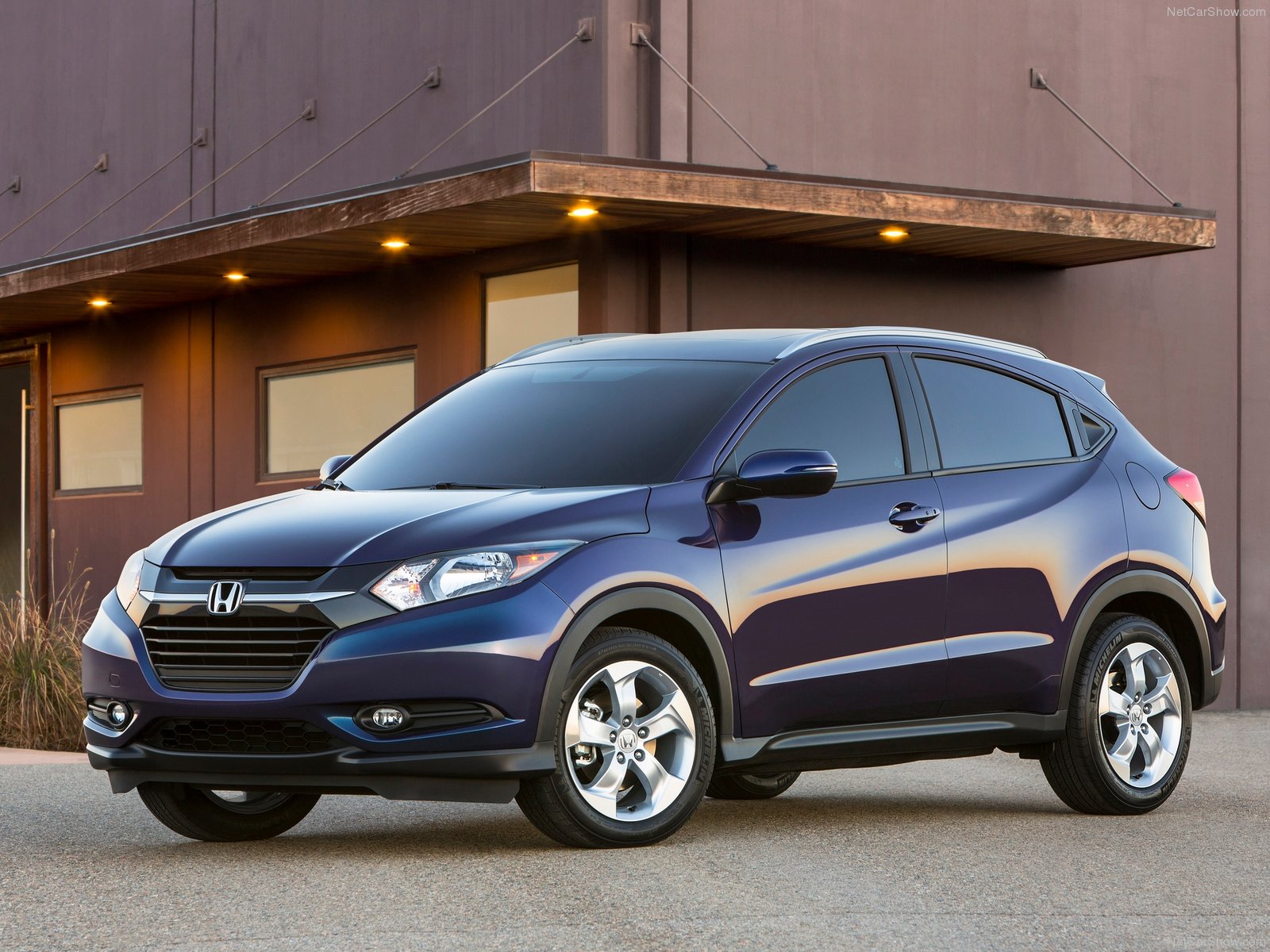 Honda-HR-V-2016-02