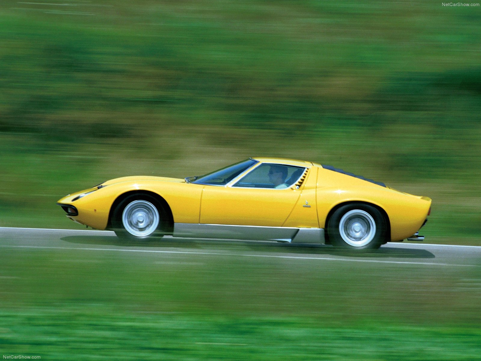 Lamborghini-Miura-SV-1971-2