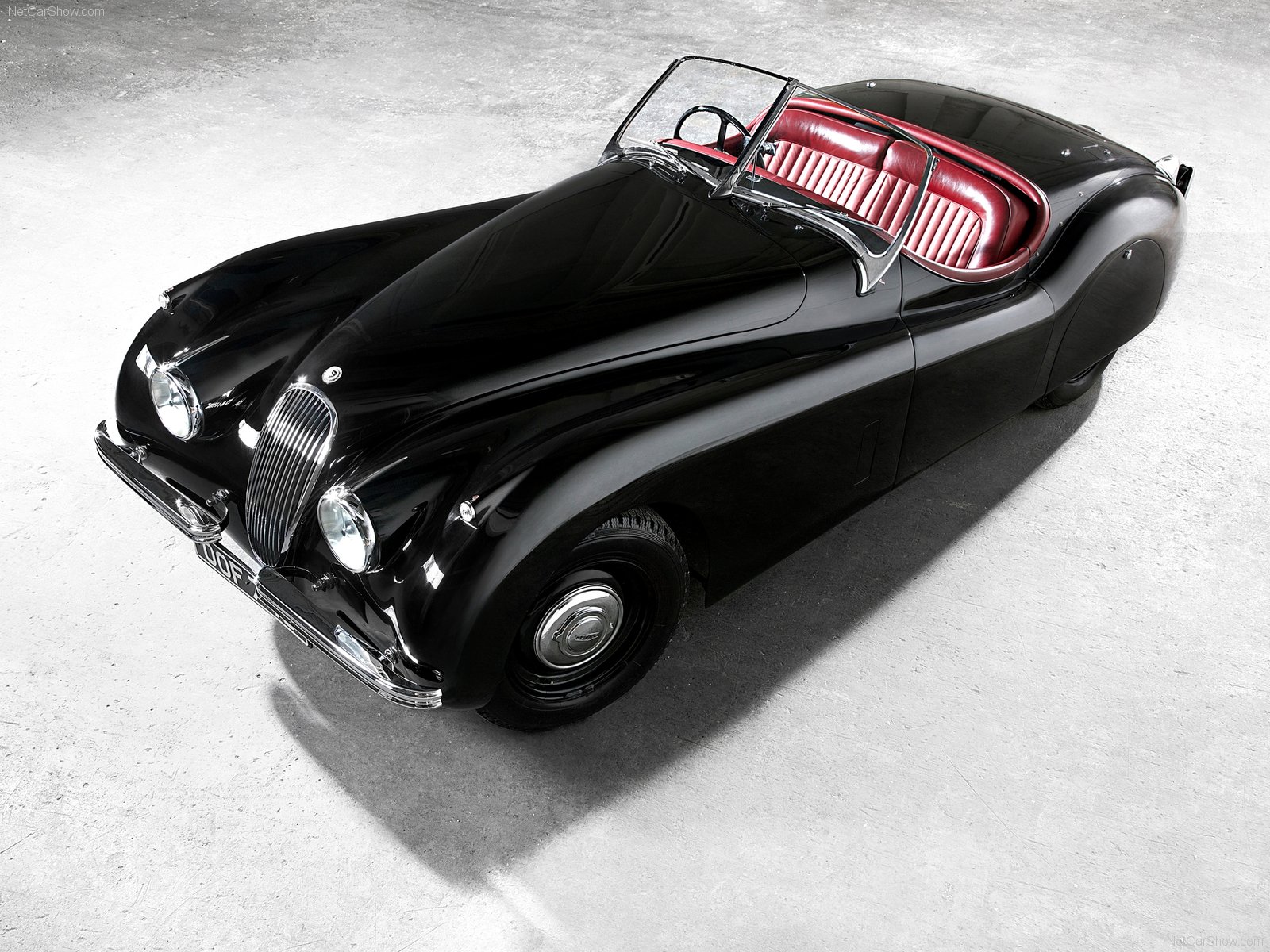 Jaguar-XK120-1948-3