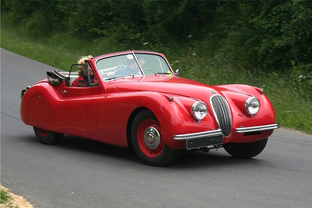 Jaguar_XK_120_1953-wiki-Spurzem