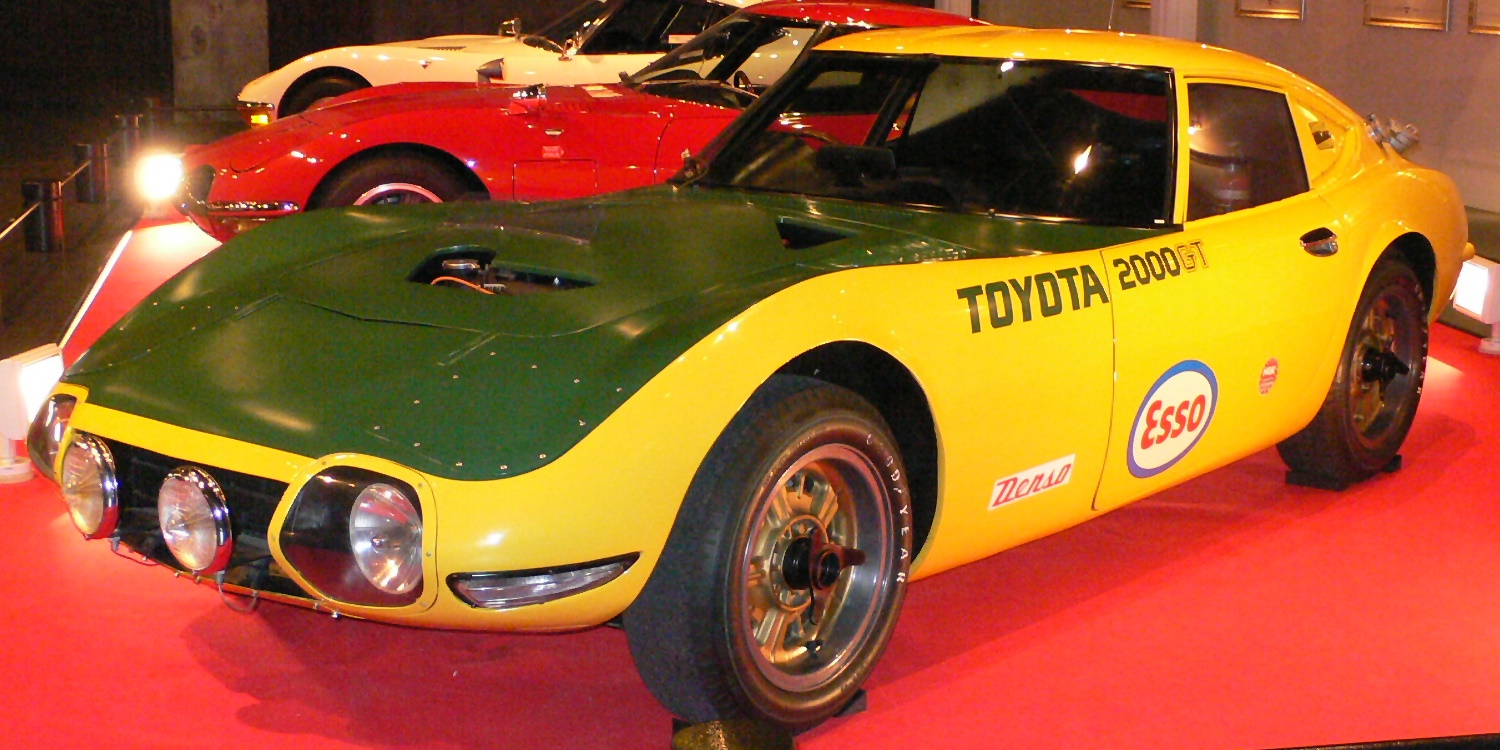 Toyota_2000GT-1966_wiki-Mytho88