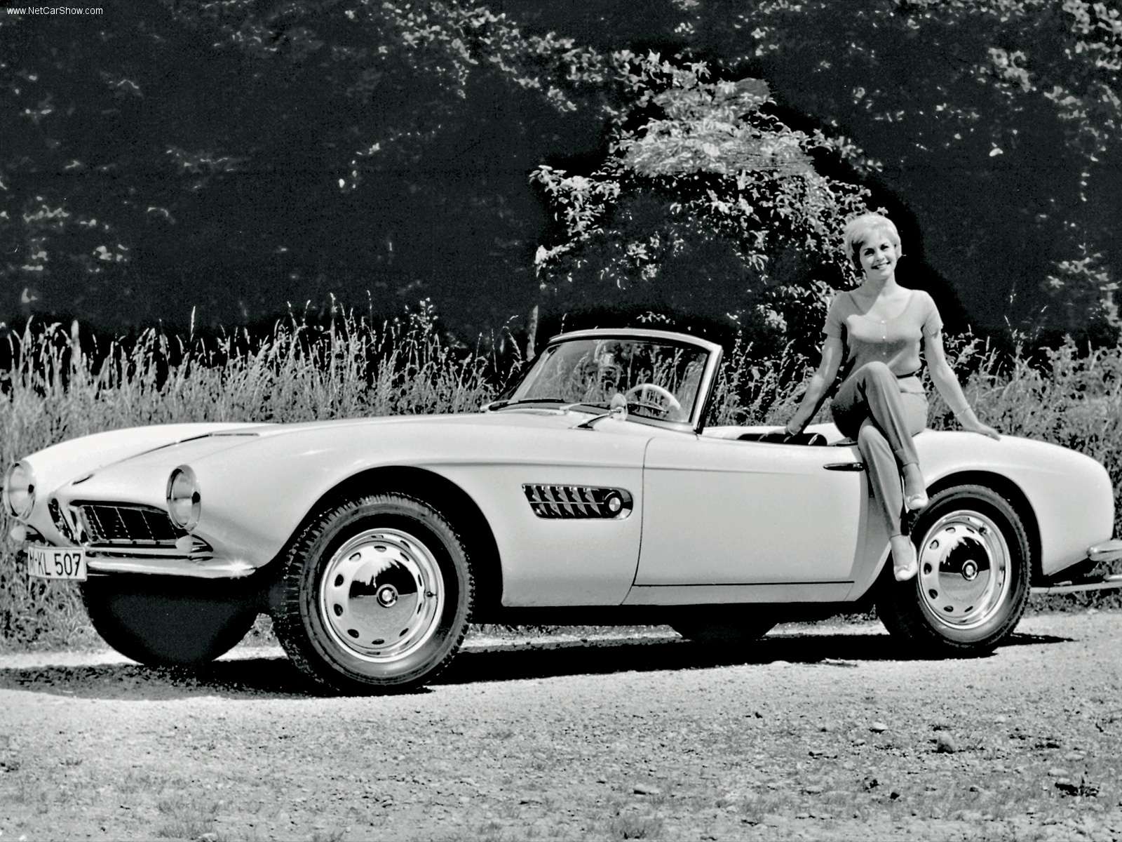 bmw-507-1955-1600-02