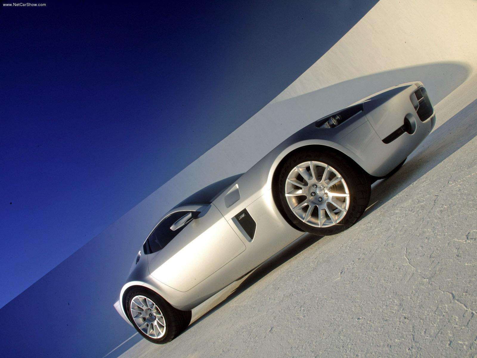 ford-shelby_gr1_concept-2004